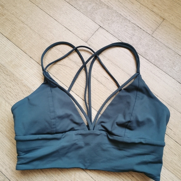 Lululemon sports bra - Picture 1 of 2